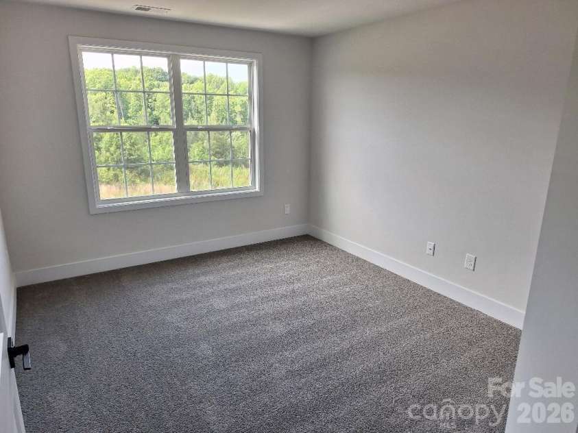 136 Kerr Walk Drive, Statesville, NC 28677.  MLS# CAR4325014, YatesRealty ID 10257. Bed #3