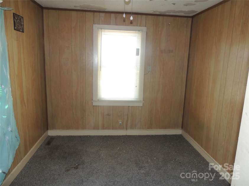 146 Loomis Street, Chester, SC 29706.  MLS# CAR4222193, YatesRealty ID 10258. 