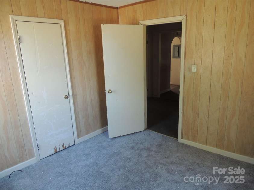 146 Loomis Street, Chester, SC 29706.  MLS# CAR4222193, YatesRealty ID 10258. 