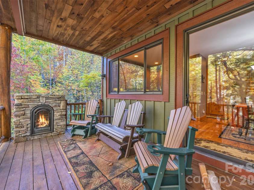 89 Springhouse Drive, Elk Park, NC 28622.  MLS# CAR4310955, YatesRealty ID 10258. Main -level Patio 