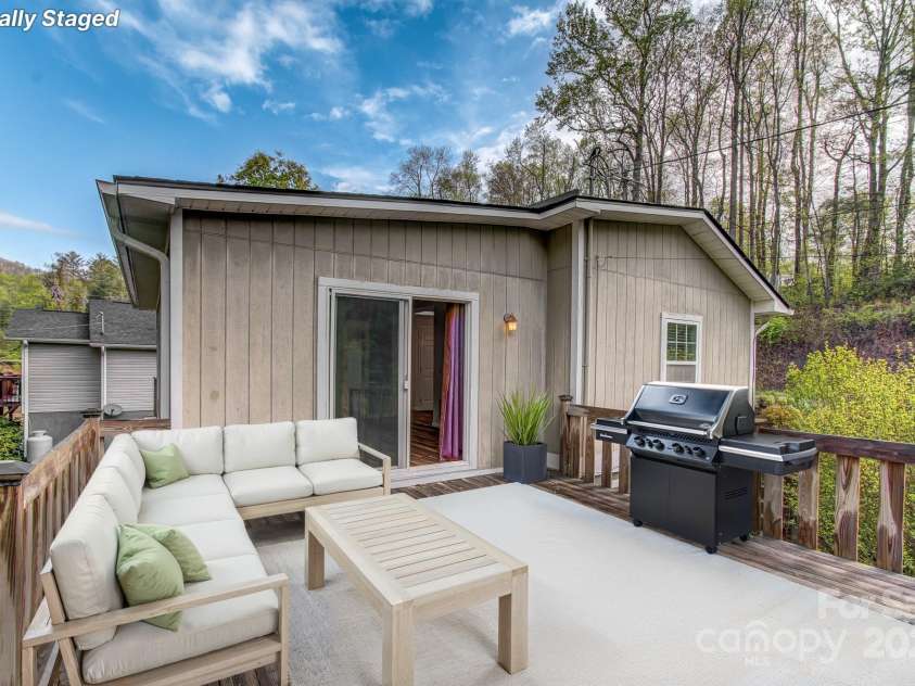 5221 Gerton Highway, Gerton, NC 28735.  MLS# CAR4251029, YatesRealty ID 10259. 