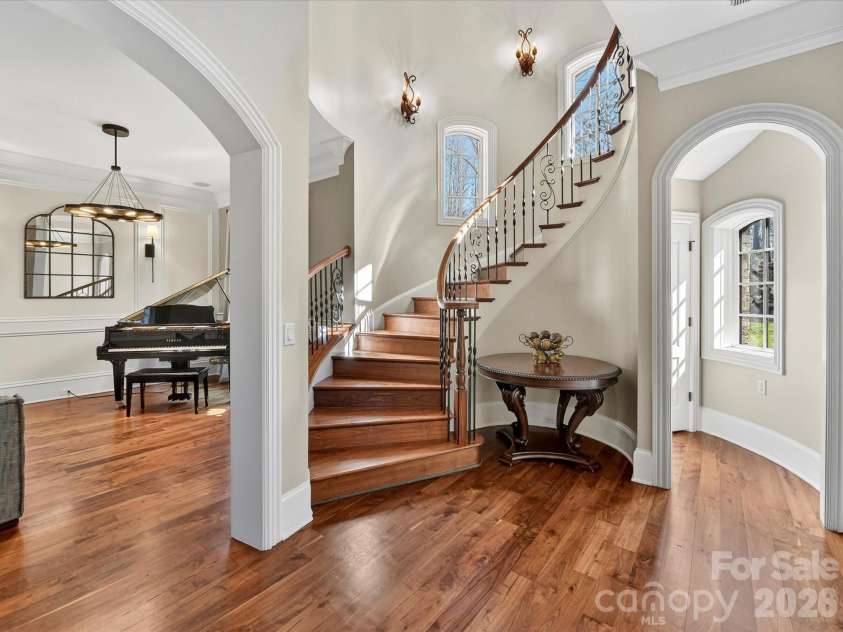 10158 Enclave Circle, Concord, NC 28027.  MLS# CAR4349921, YatesRealty ID 10260. 