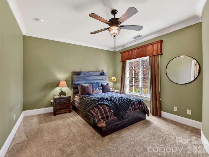 10158 Enclave Circle, Concord, NC 28027.  MLS# CAR4349921, YatesRealty ID 10260. 