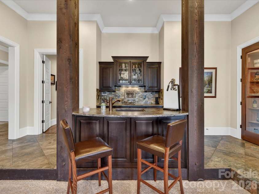 10158 Enclave Circle, Concord, NC 28027.  MLS# CAR4349921, YatesRealty ID 10260. 