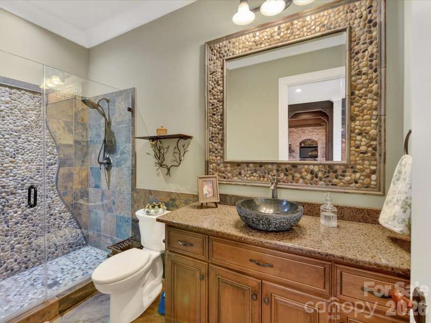 10158 Enclave Circle, Concord, NC 28027.  MLS# CAR4349921, YatesRealty ID 10260. 