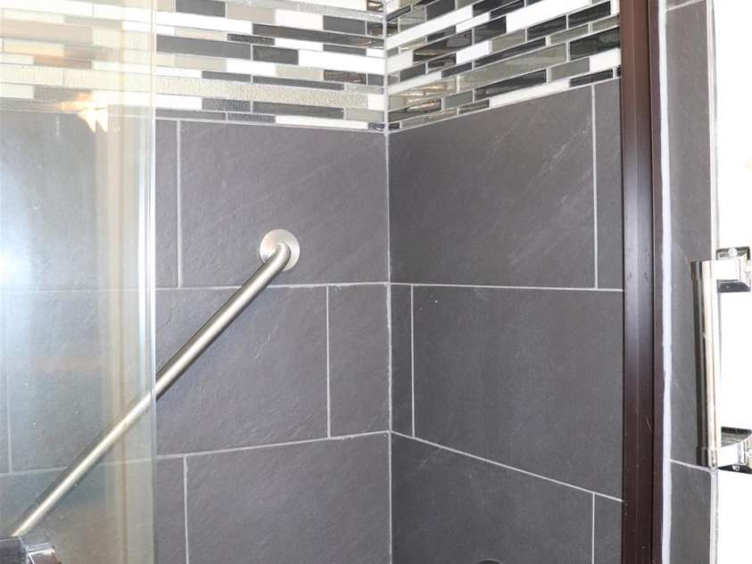 118 Hill Street, Granite Falls, NC 28630.  MLS# CAR4242592, YatesRealty ID 10263. 