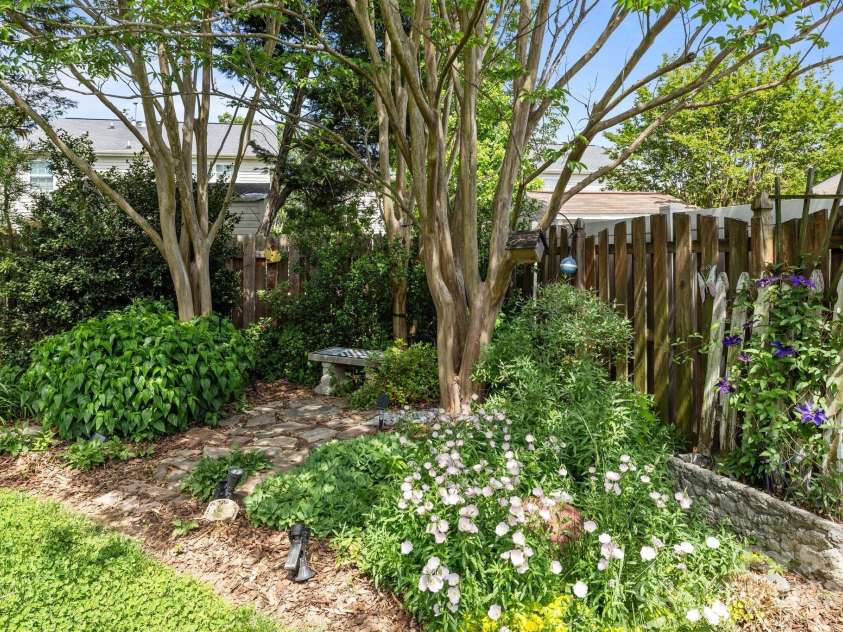 2006 Holly Villa Circle, Indian Trail, NC 28079.  MLS# CAR4249005, YatesRealty ID 10265. 