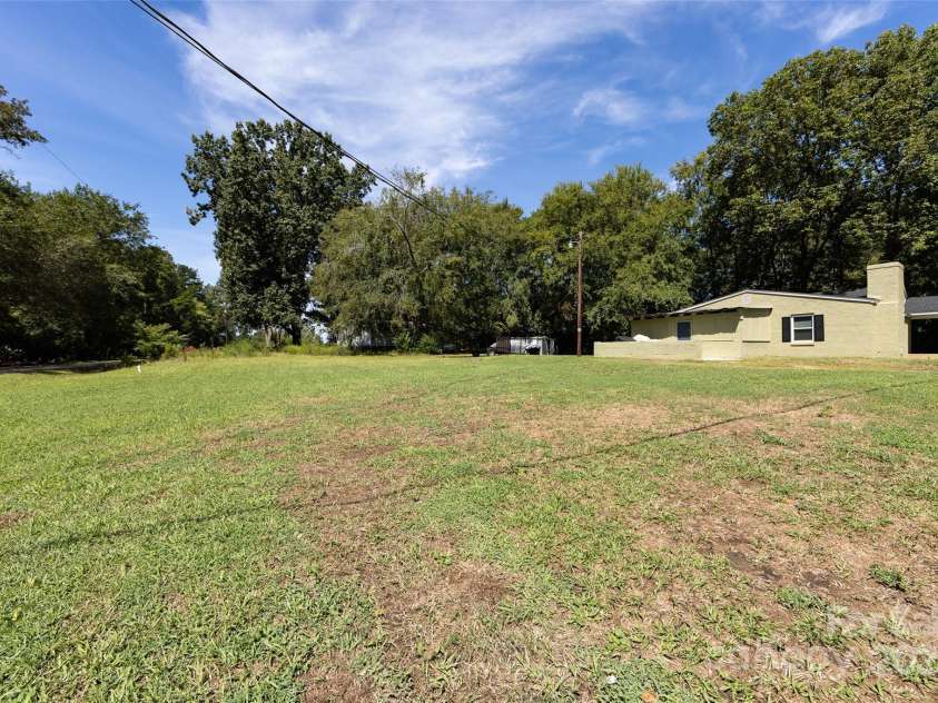 1762 Old Carter Street, Lancaster, SC 29720.  MLS# CAR4174528, YatesRealty ID 10266. 