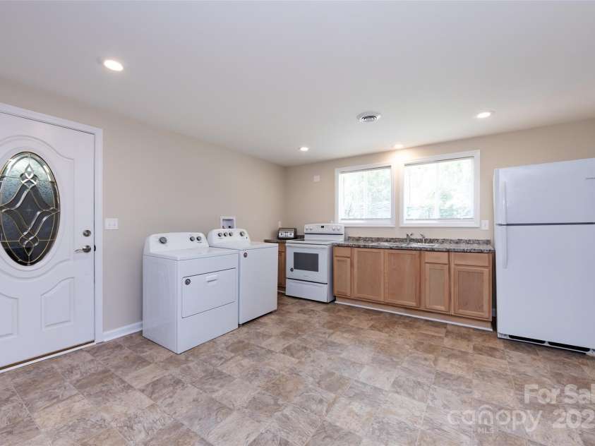 1762 Old Carter Street, Lancaster, SC 29720.  MLS# CAR4174528, YatesRealty ID 10266. 