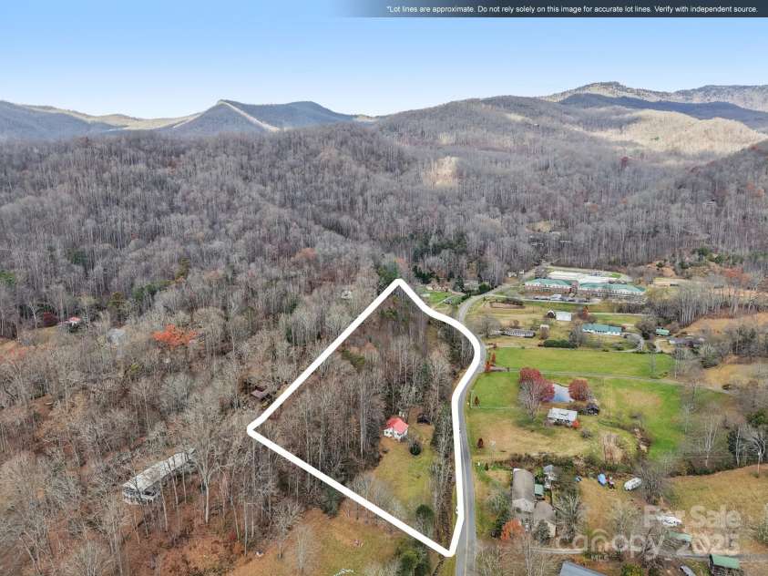 301 Parris Branch Road, Sylva, NC 28779.  MLS# CAR4324665, YatesRealty ID 10267. 