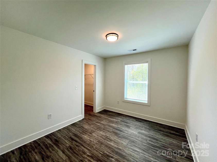 347 Sidney Street, Rock Hill, SC 29730.  MLS# CAR4235882, YatesRealty ID 10268. 