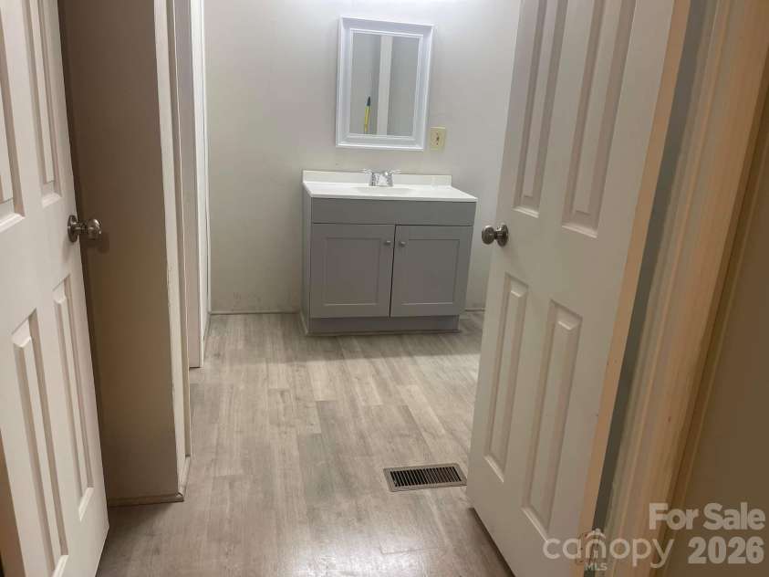 4467 Patti Clymer Drive, Morganton, NC 28655.  MLS# CAR4360522, YatesRealty ID 10268. 