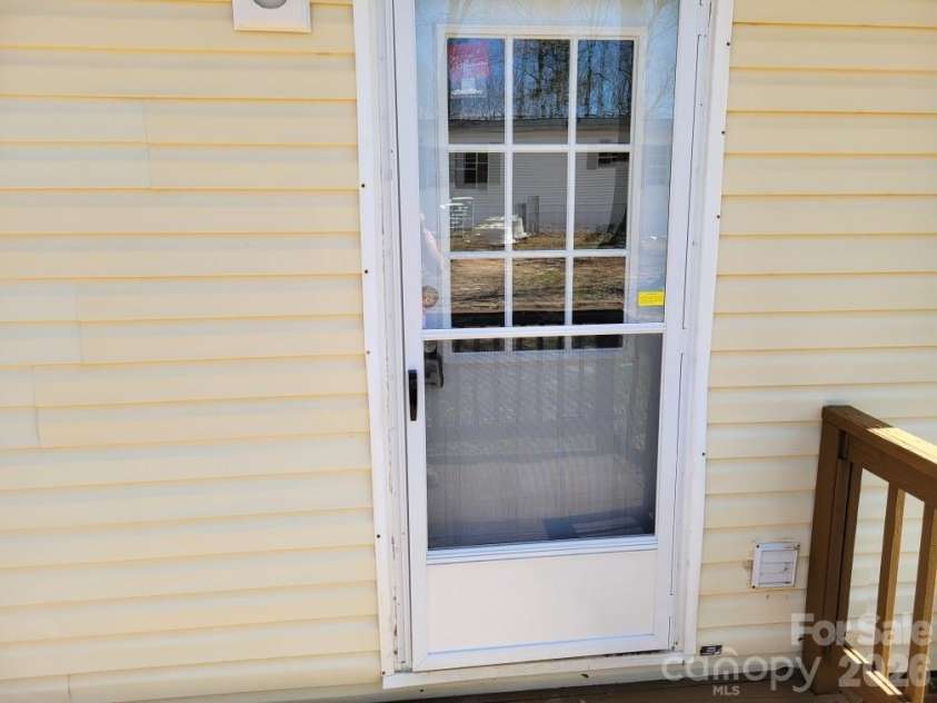 4467 Patti Clymer Drive, Morganton, NC 28655.  MLS# CAR4360522, YatesRealty ID 10268. 
