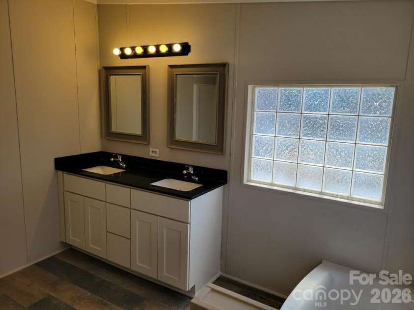 4467 Patti Clymer Drive, Morganton, NC 28655.  MLS# CAR4360522, YatesRealty ID 10268. 