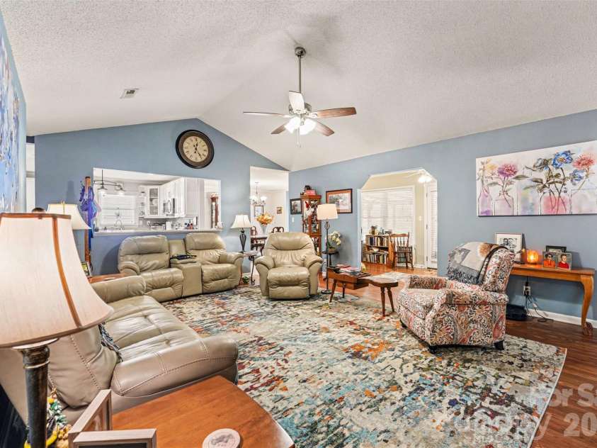 118 Hidden Creek Circle, Salisbury, NC 28147.  MLS# CAR4364281, YatesRealty ID 10269. 