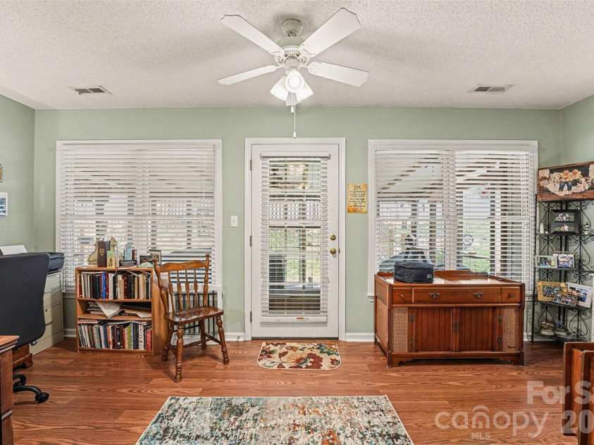 118 Hidden Creek Circle, Salisbury, NC 28147.  MLS# CAR4364281, YatesRealty ID 10269. 