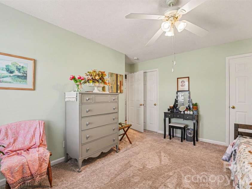 118 Hidden Creek Circle, Salisbury, NC 28147.  MLS# CAR4364281, YatesRealty ID 10269. 