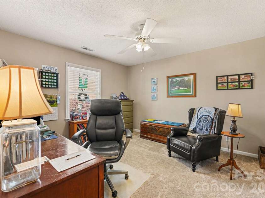 118 Hidden Creek Circle, Salisbury, NC 28147.  MLS# CAR4364281, YatesRealty ID 10269. 