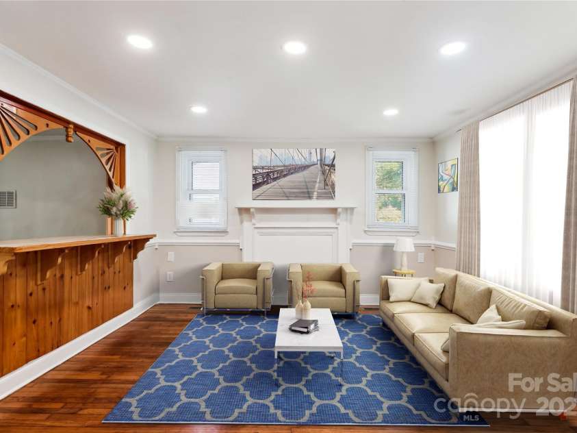 813 North Avenue, Charlotte, NC 28208.  MLS# CAR4238835, YatesRealty ID 10269. Virtually Stage