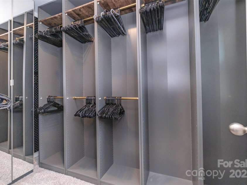 3515 Auburn Curb Road, Charlotte, NC 28217.  MLS# CAR4318575, YatesRealty ID 1027. 