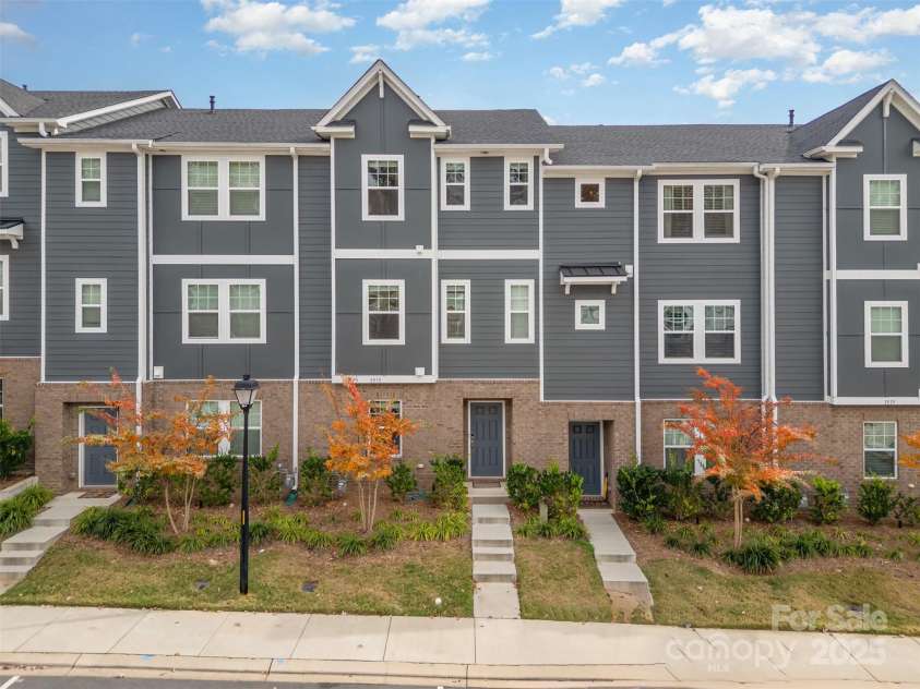 3515 Auburn Curb Road, Charlotte, NC 28217.  MLS# CAR4318575, YatesRealty ID 1027. 