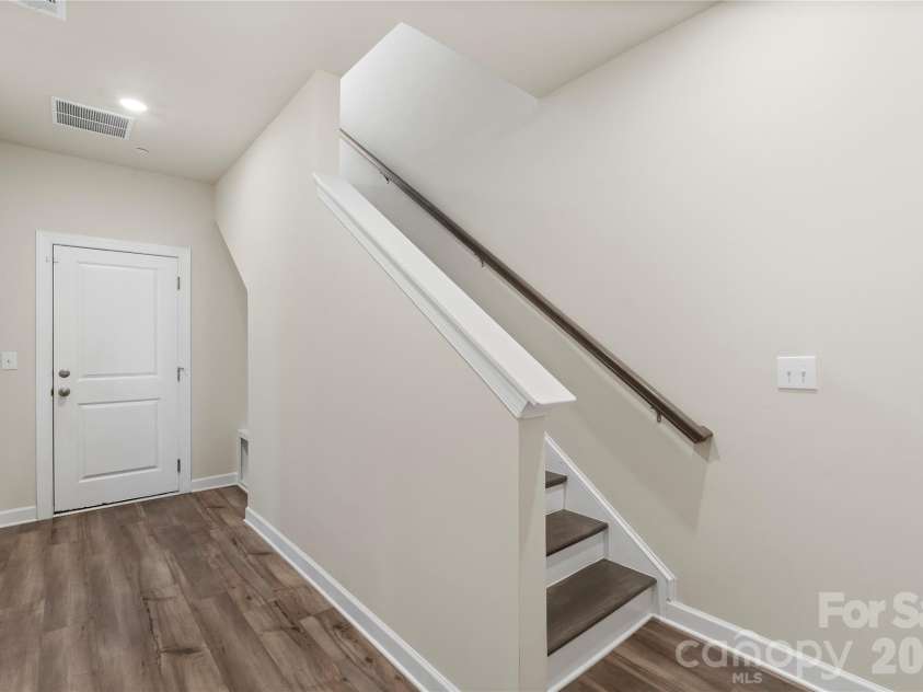 3515 Auburn Curb Road, Charlotte, NC 28217.  MLS# CAR4381370, YatesRealty ID 1027. 