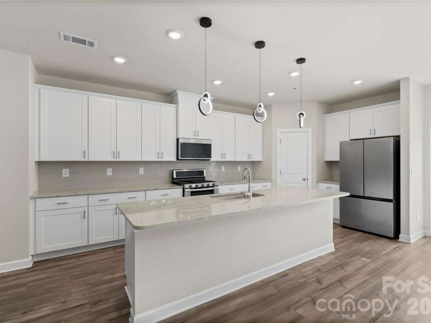 3515 Auburn Curb Road, Charlotte, NC 28217.  MLS# CAR4381370, YatesRealty ID 1027. 