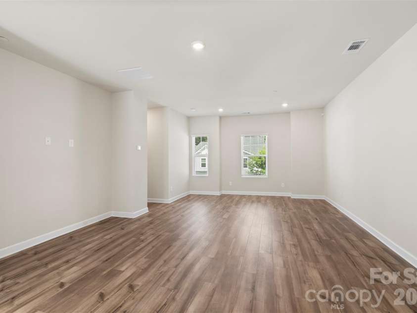 3515 Auburn Curb Road, Charlotte, NC 28217.  MLS# CAR4381370, YatesRealty ID 1027. 
