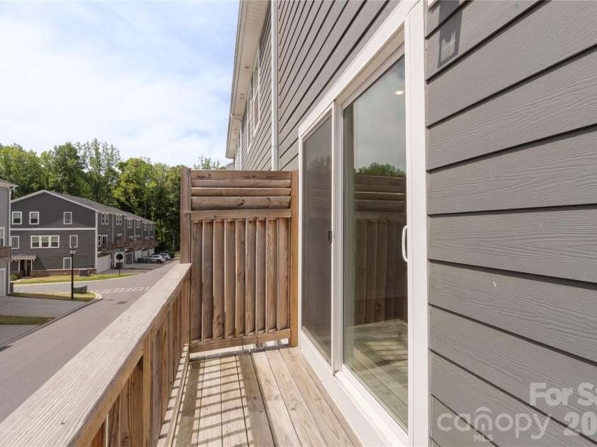 3515 Auburn Curb Road, Charlotte, NC 28217.  MLS# CAR4381370, YatesRealty ID 1027. 