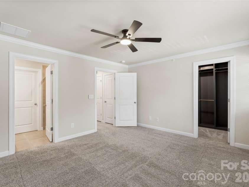 3515 Auburn Curb Road, Charlotte, NC 28217.  MLS# CAR4381370, YatesRealty ID 1027. 
