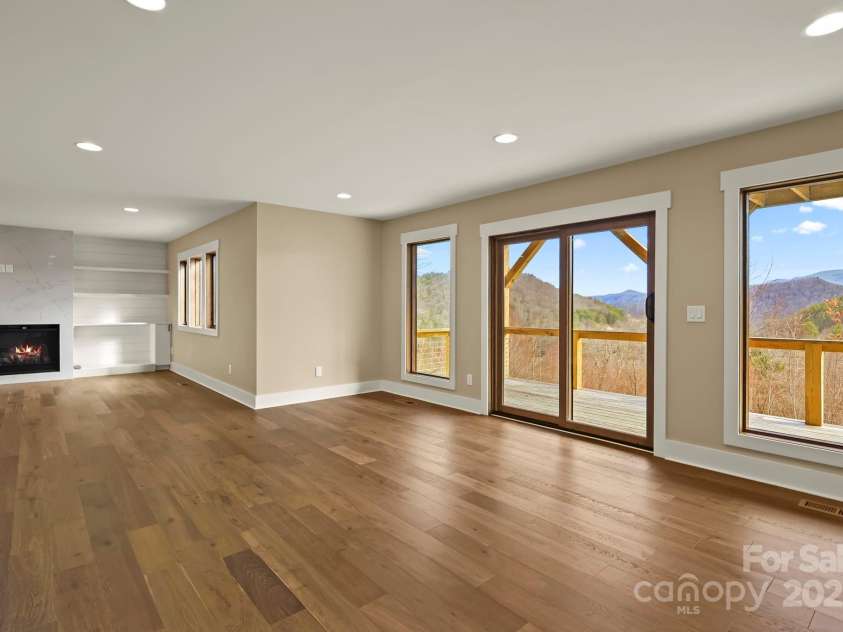 461 Sugar Hill Lane, Sugar Grove, NC 28679.  MLS# CAR4224388, YatesRealty ID 1027. 