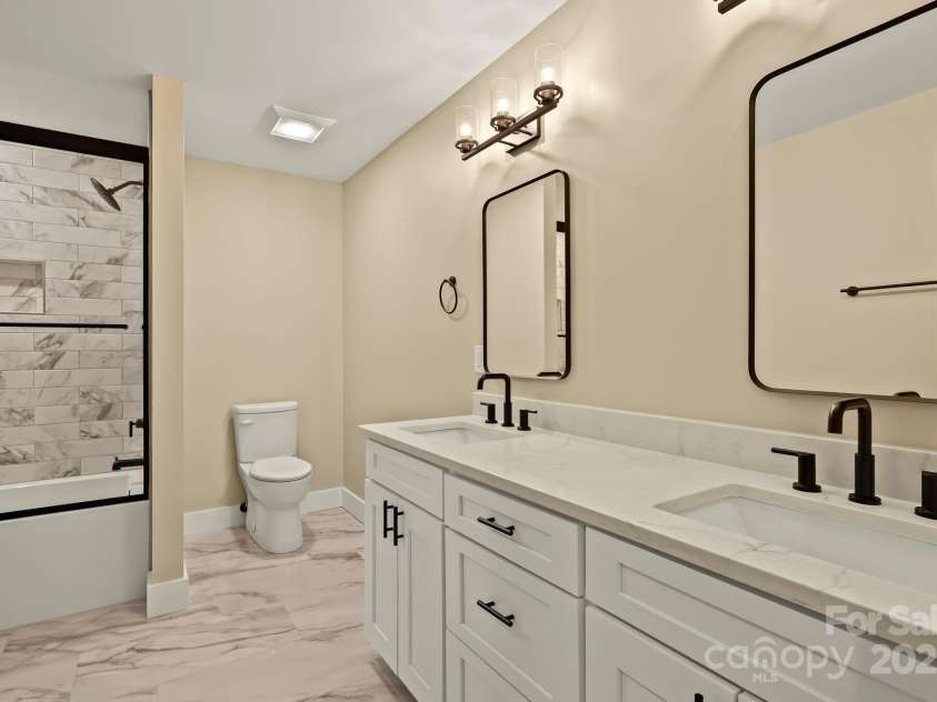 461 Sugar Hill Lane, Sugar Grove, NC 28679.  MLS# CAR4224388, YatesRealty ID 1027. 