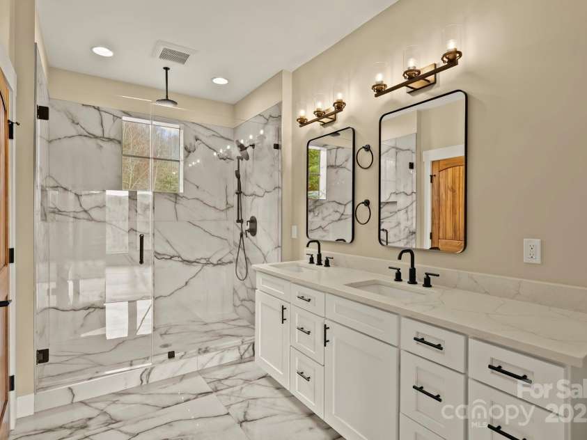 461 Sugar Hill Lane, Sugar Grove, NC 28679.  MLS# CAR4224388, YatesRealty ID 1027. 