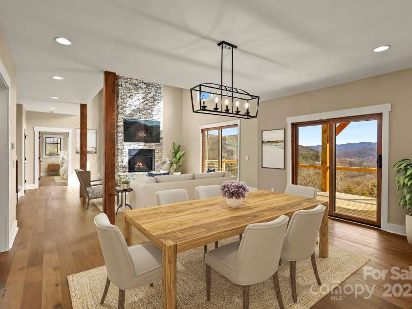 461 Sugar Hill Lane, Sugar Grove, NC 28679.  MLS# CAR4224388, YatesRealty ID 1027. Virtually Staged. What a wonderful space.