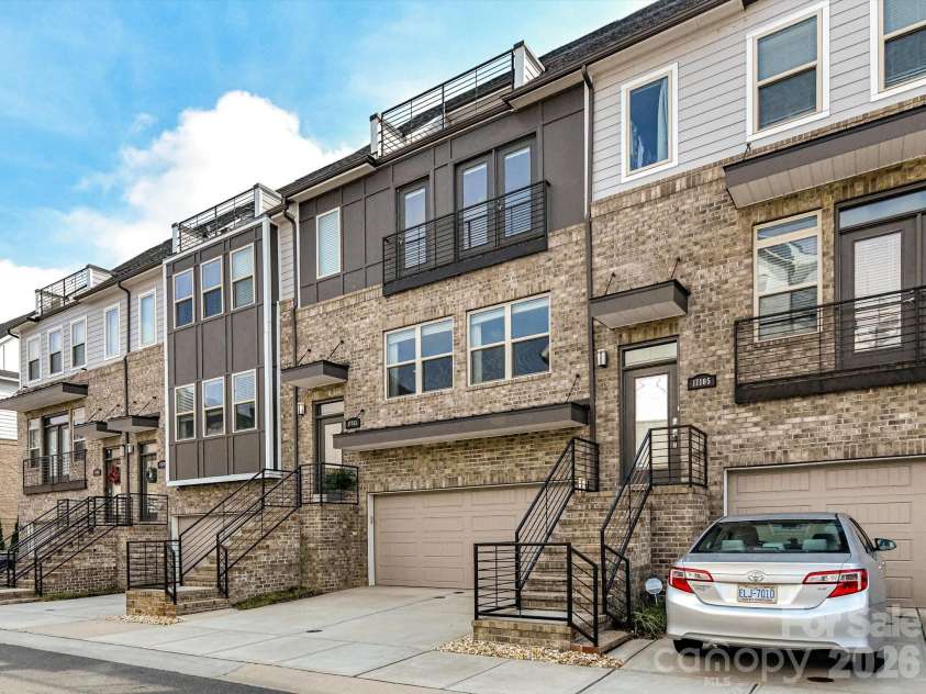 17043 Soho Drive, Charlotte, NC 28204.  MLS# CAR4353173, YatesRealty ID 10270. Exterior Front