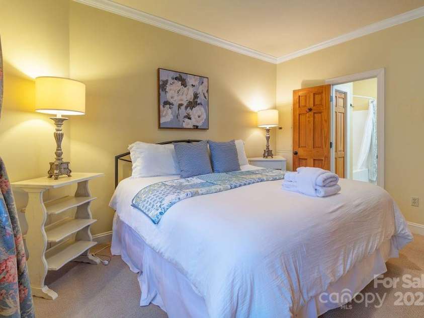 23 Waterlily Drive, Flat Rock, NC 28731.  MLS# CAR4239775, YatesRealty ID 10271. 