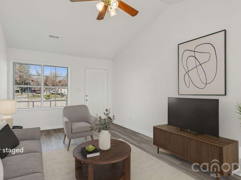 5009 Hampton Meadows Road, Monroe, NC 28110.  MLS# CAR4343192, YatesRealty ID 10271. 