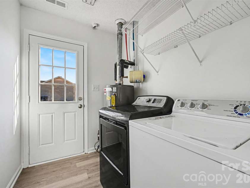 5009 Hampton Meadows Road, Monroe, NC 28110.  MLS# CAR4343192, YatesRealty ID 10271. Laundry/mud room