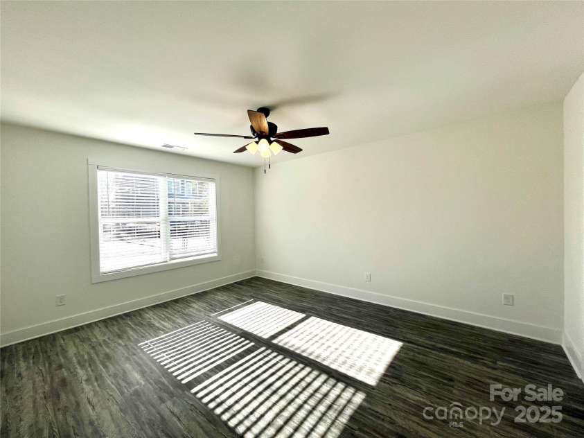 1350 Russell Street, Rock Hill, SC 29730.  MLS# CAR4224345, YatesRealty ID 10272. 