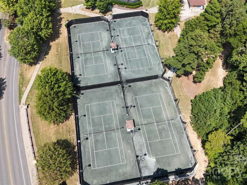 14309 Stonewater Court, Fort Mill, SC 29707.  MLS# CAR4231726, YatesRealty ID 10273. Clay Tennis Courts