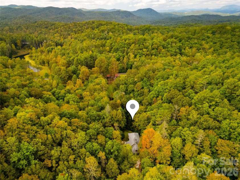 923 Ugugu Drive, Brevard, NC 28712.  MLS# CAR4307583, YatesRealty ID 10273. 