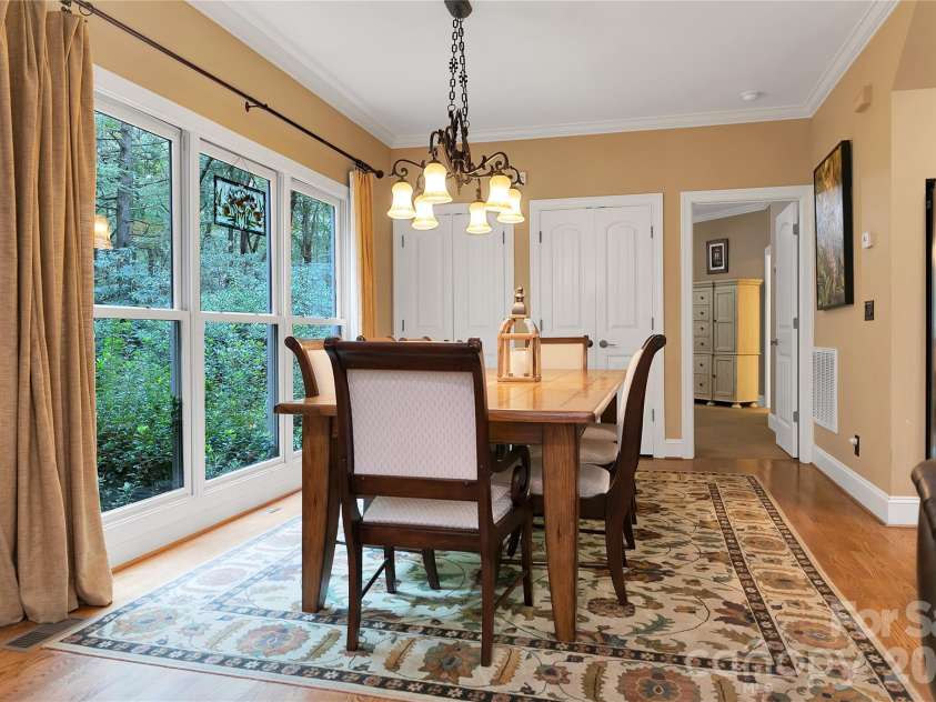 923 Ugugu Drive, Brevard, NC 28712.  MLS# CAR4307583, YatesRealty ID 10273. 