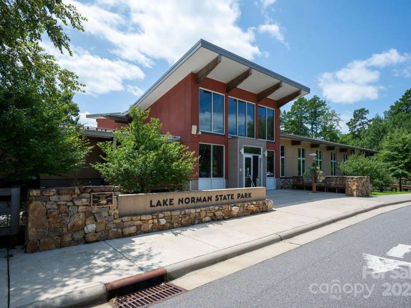 127 Palos Verde Road, Mooresville, NC 28117.  MLS# CAR4153547, YatesRealty ID 10274. 