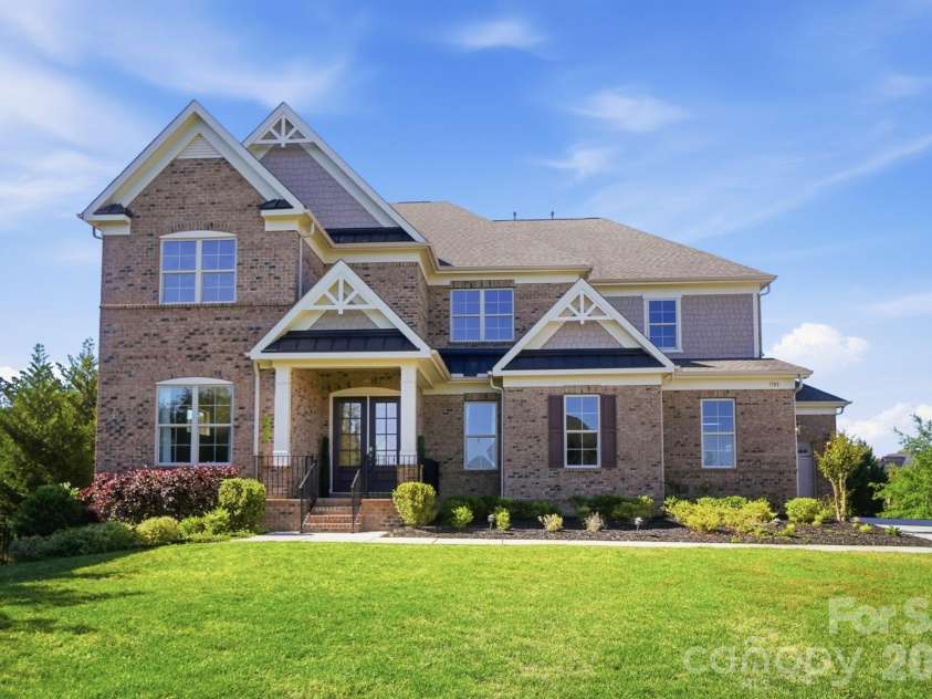1105 Giacomo Drive, Waxhaw, NC 28173.  MLS# CAR4346410, YatesRealty ID 10275. Dream Big. Live Bigger. Welcome to 1105 Giacomo Drive