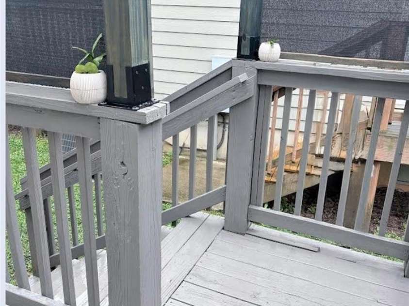 10 Aberdeen Drive, Arden, NC 28704.  MLS# CAR4344820, YatesRealty ID 10276. Better way to enjoy the deck