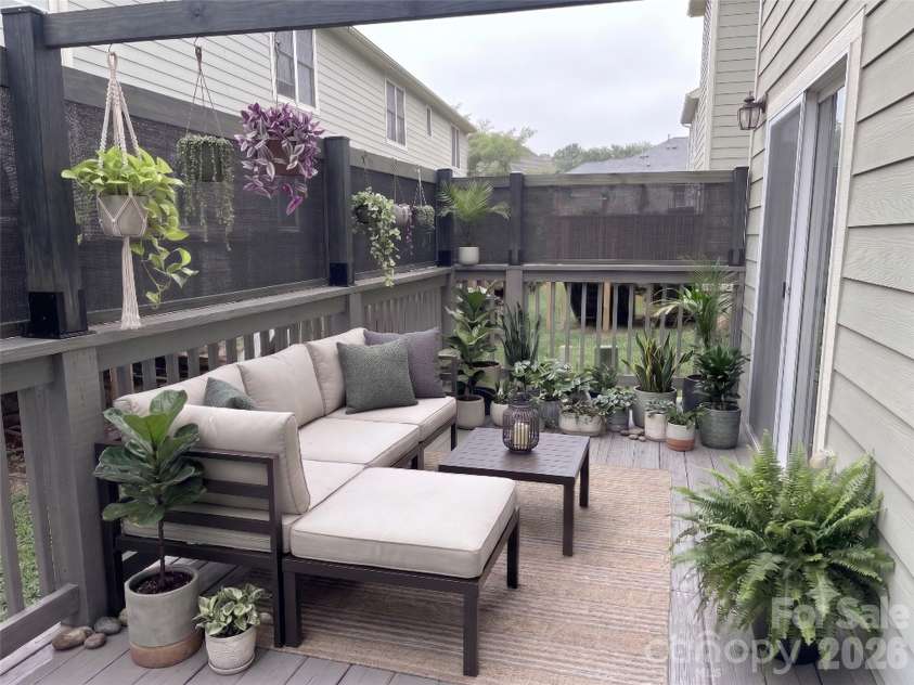 10 Aberdeen Drive, Arden, NC 28704.  MLS# CAR4344820, YatesRealty ID 10276. Virtually staged deck