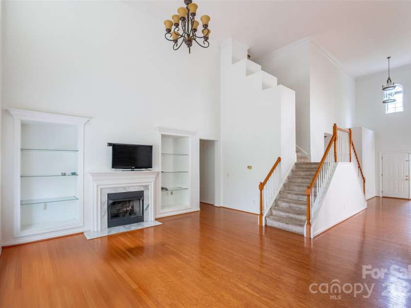 4036 Sawmill Trace Drive, Charlotte, NC 28213.  MLS# CAR4234573, YatesRealty ID 10276. 