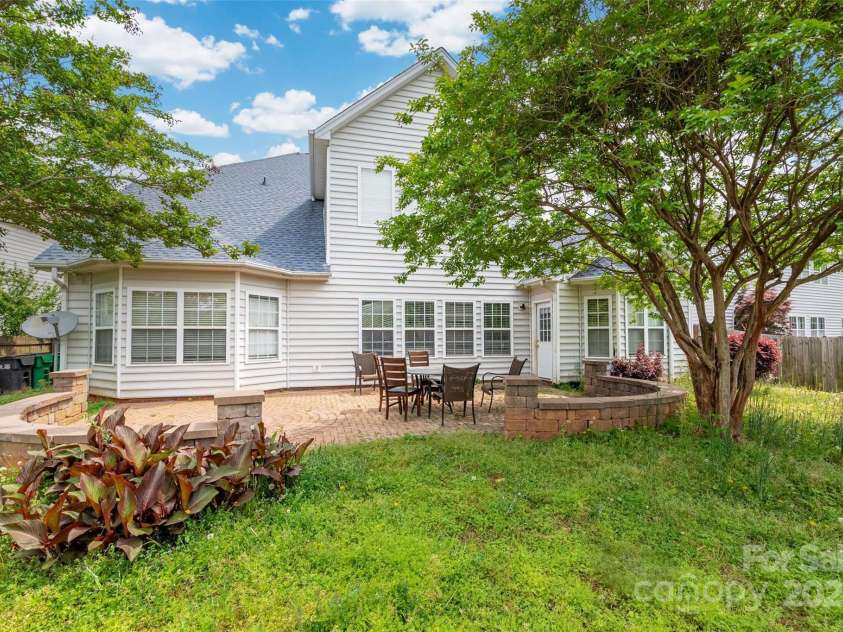 4036 Sawmill Trace Drive, Charlotte, NC 28213.  MLS# CAR4234573, YatesRealty ID 10276. 