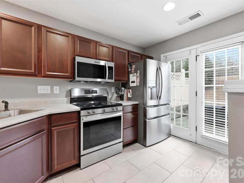 3096 Des Prez Avenue, Fort Mill, SC 29707.  MLS# CAR4353274, YatesRealty ID 10277. 