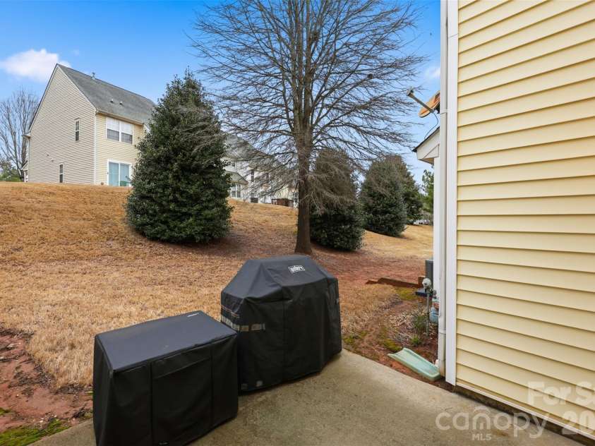3096 Des Prez Avenue, Fort Mill, SC 29707.  MLS# CAR4353274, YatesRealty ID 10277. 